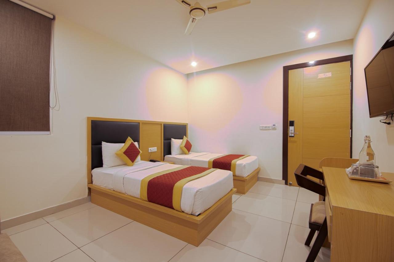 Hotel Del Inn By F9 Hotels - Near Igi Airport Yeni Delhi Dış mekan fotoğraf