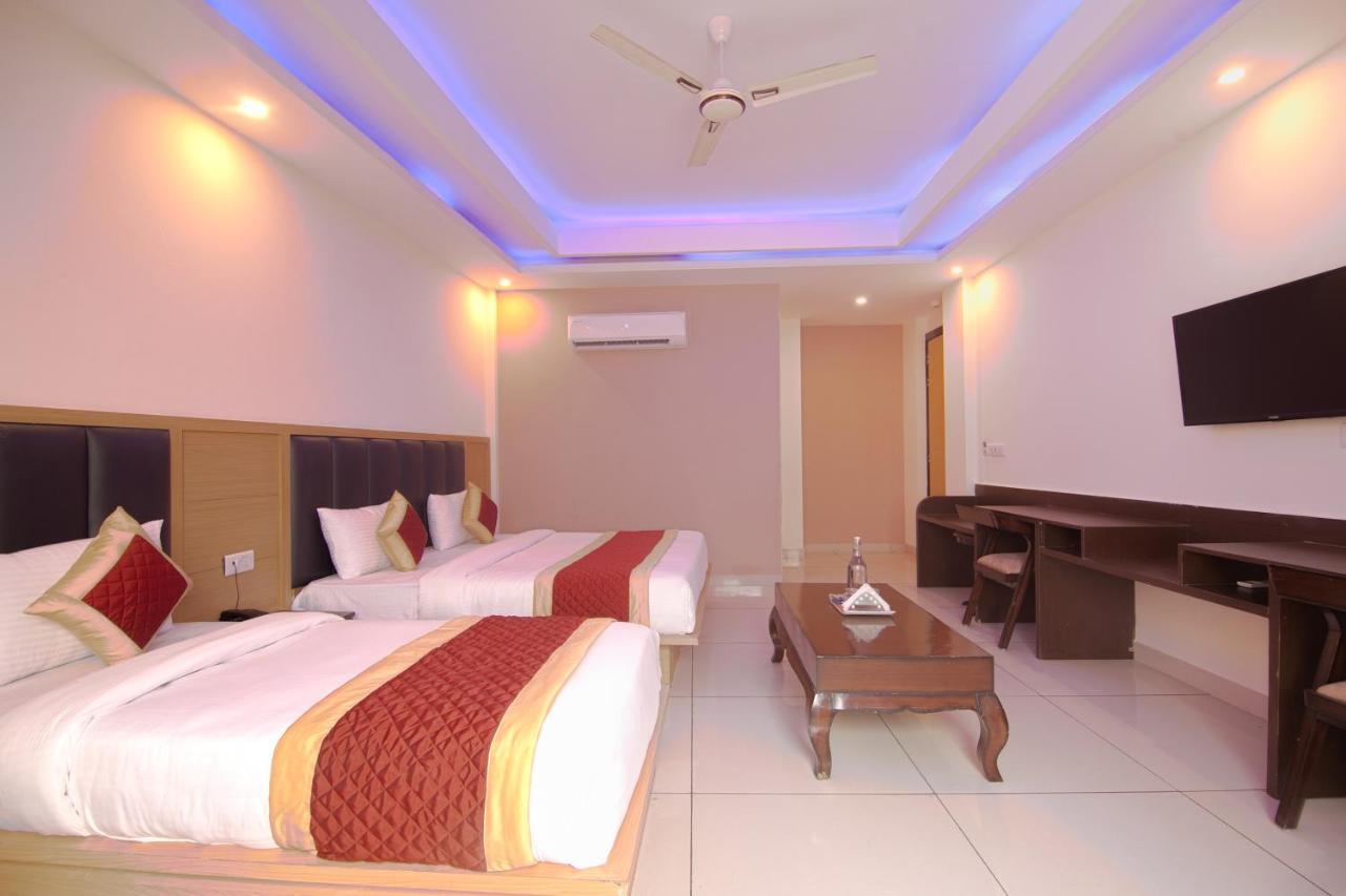 Hotel Del Inn By F9 Hotels - Near Igi Airport Yeni Delhi Dış mekan fotoğraf